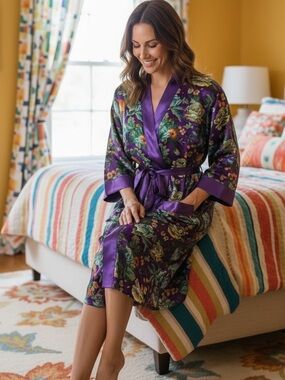 Vintage Victoria's secret kimono gown robe gold label tag LUXURY soft floral